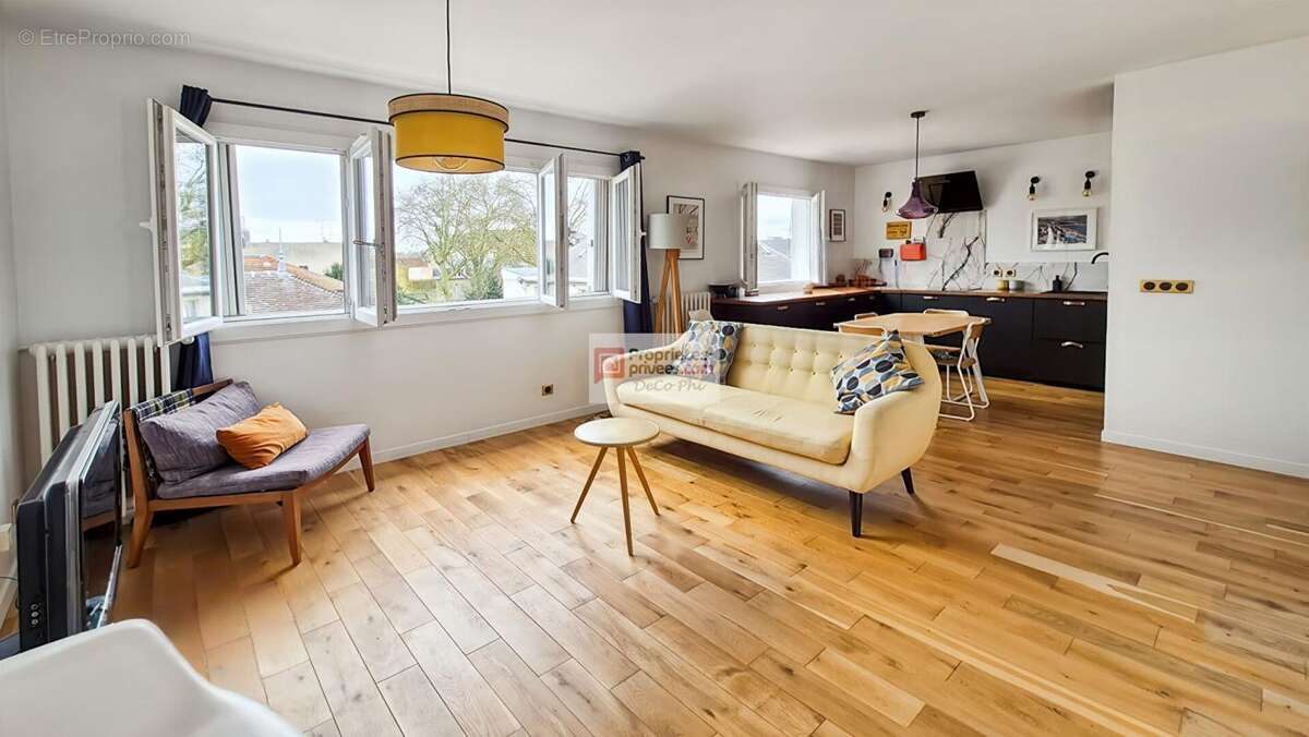 Appartement à VERSAILLES