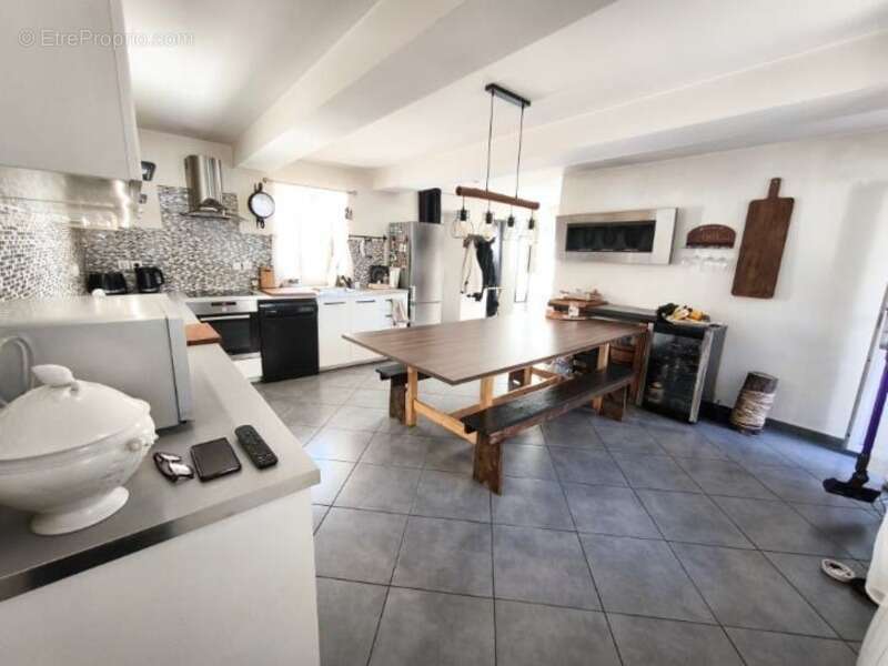 Maison à VAULX-EN-VELIN