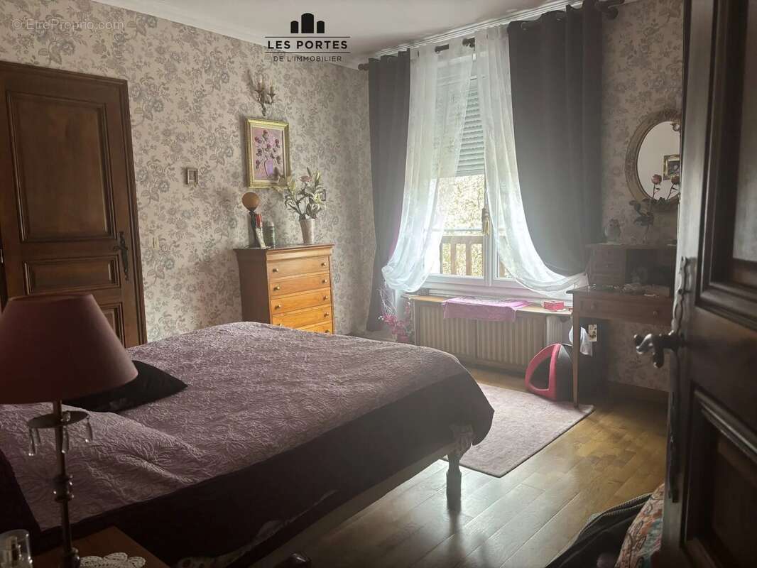 Maison à BUNO-BONNEVAUX