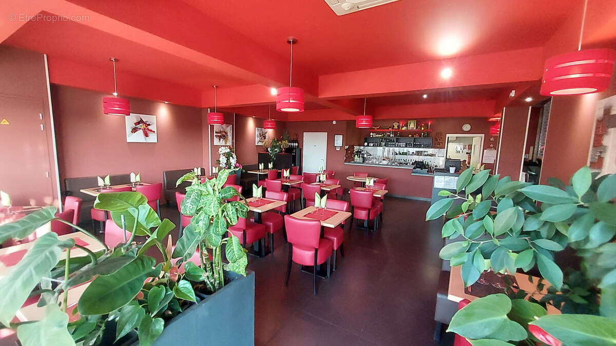 Commerce à SAVERDUN