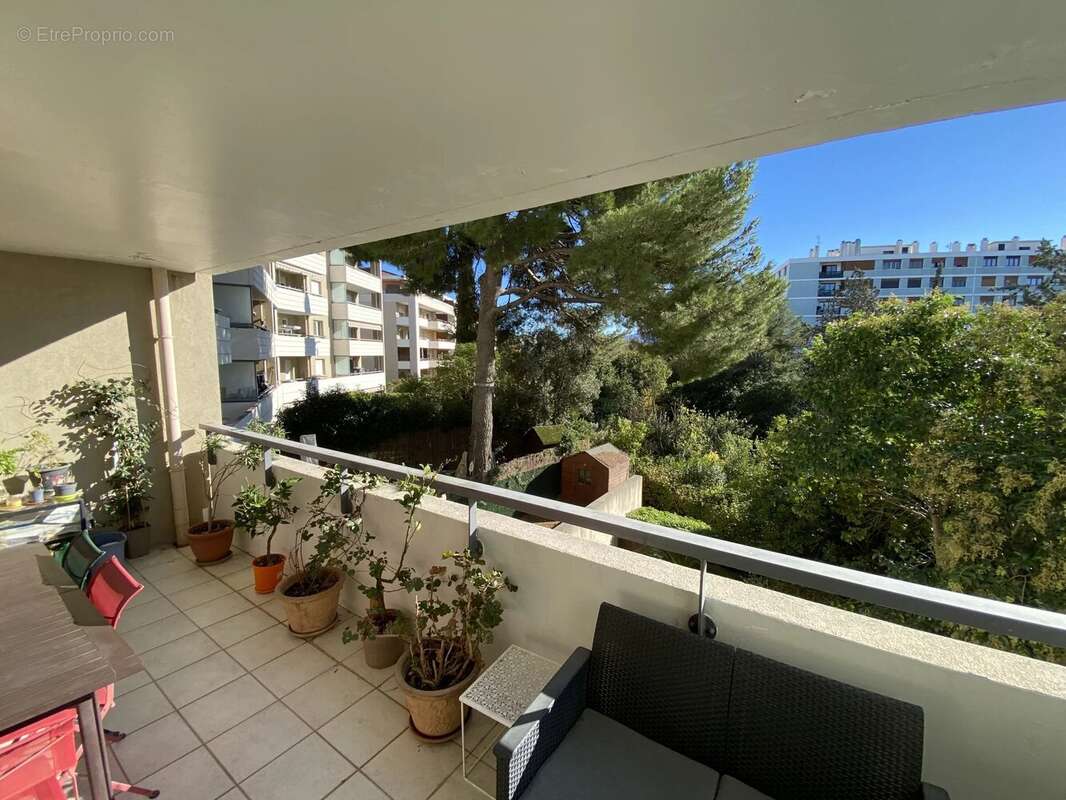 Appartement à MARSEILLE-13E