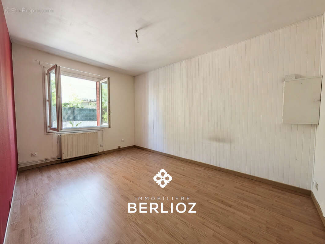 Appartement à FONTAINE