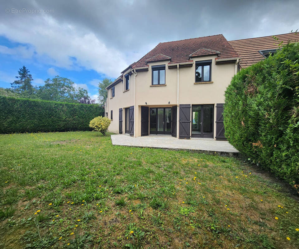 Maison à DEUIL-LA-BARRE