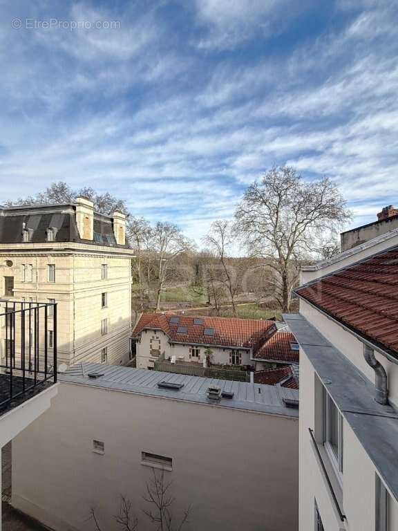Appartement à LYON-6E