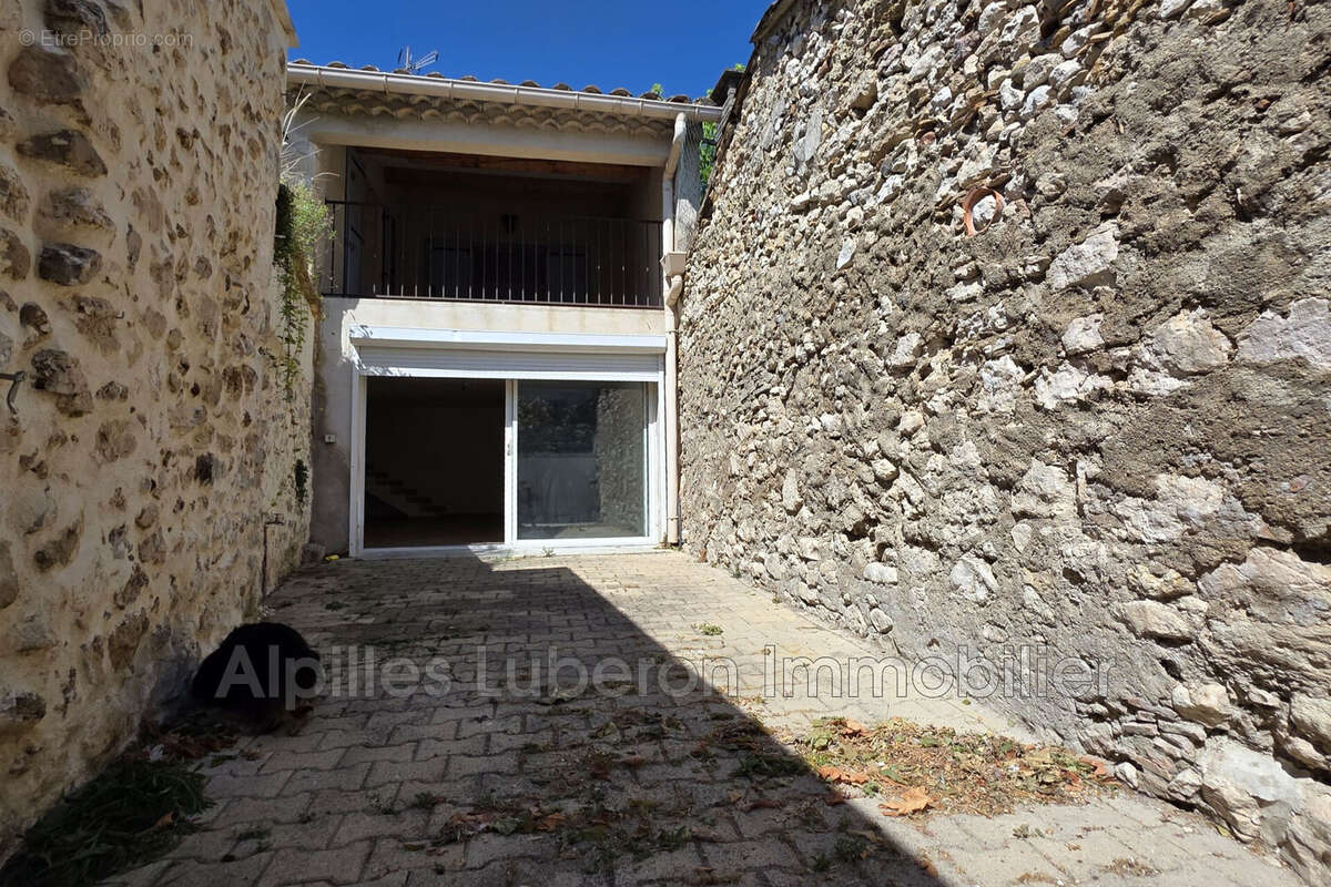 Maison à MOLLEGES