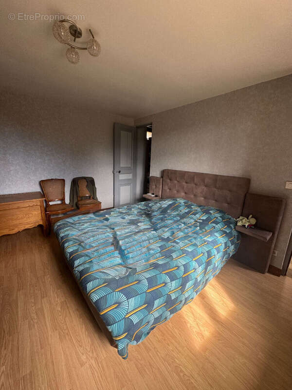 Maison à MOULINS-LA-MARCHE