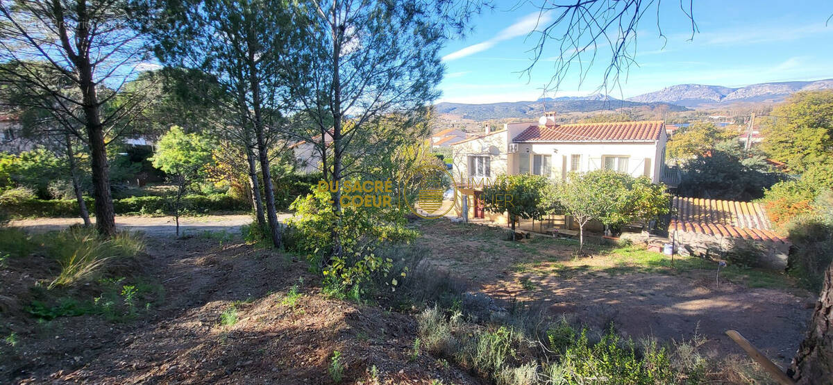 Maison à ESTAGEL