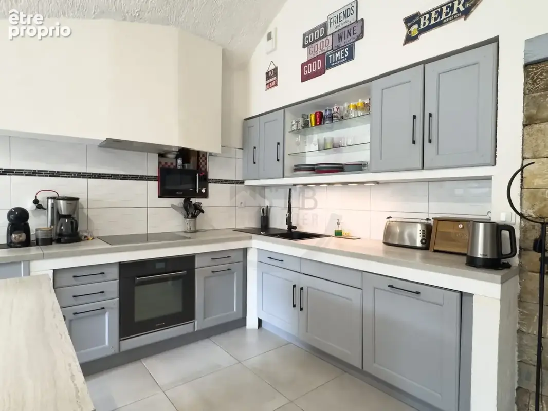 Maison 198 m² à Duniere-Sur-Eyrieux  - photo 8