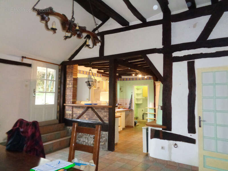 Maison à SAINT-PRIVE