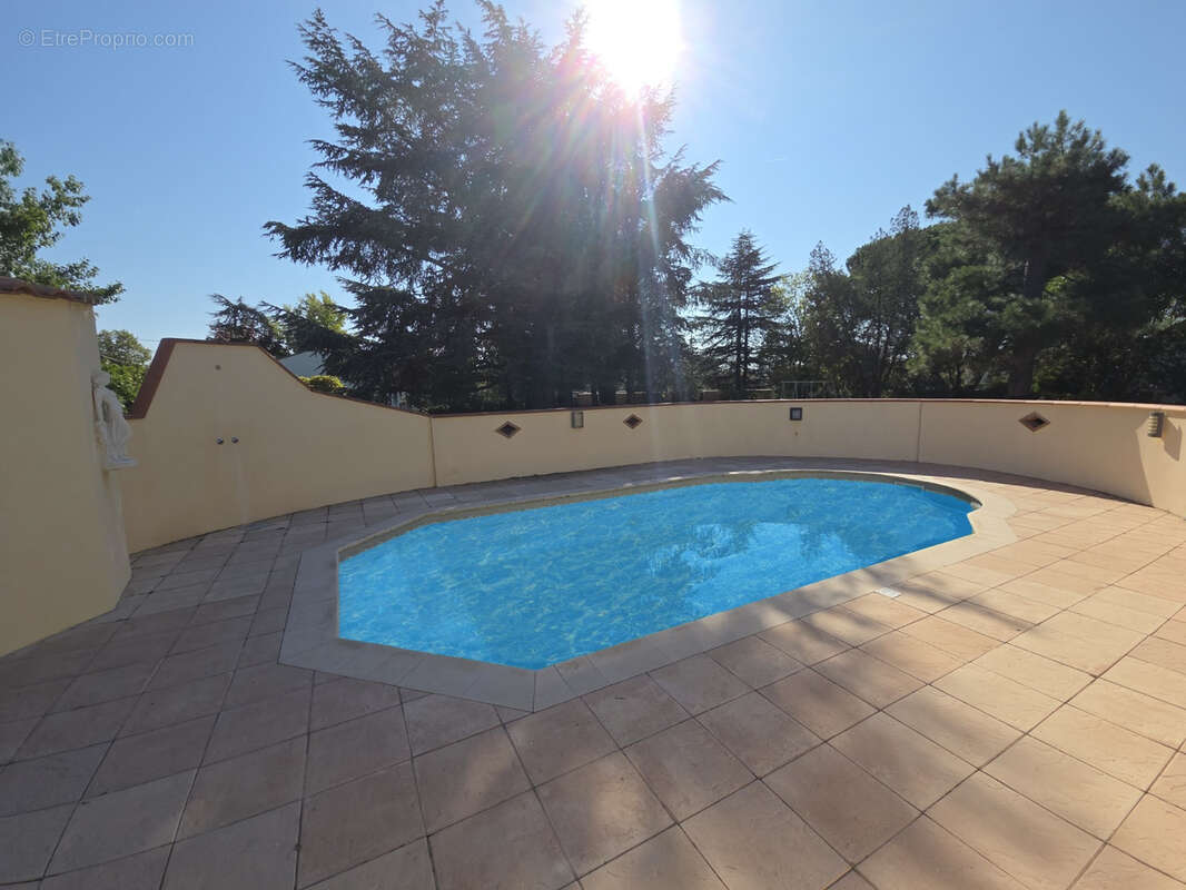 Maison à CASTELGINEST