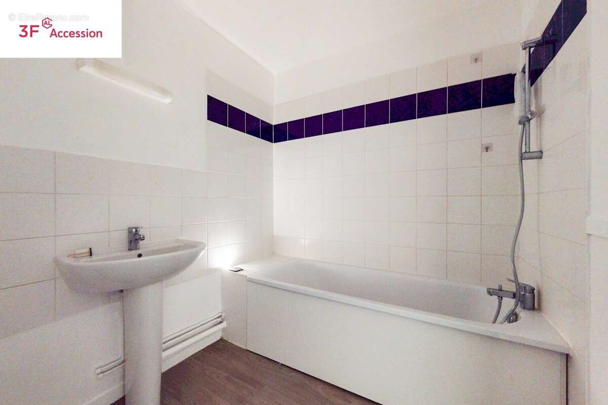 Appartement à PARAY-VIEILLE-POSTE