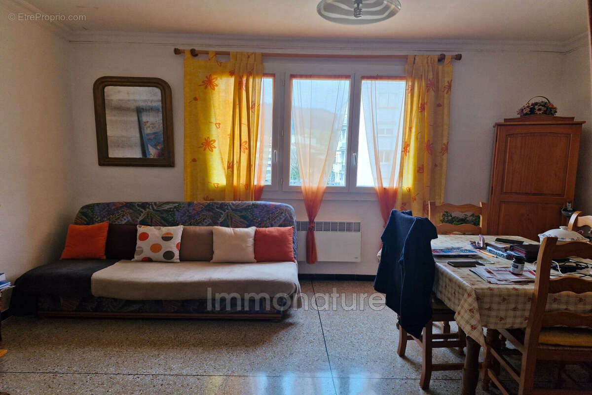 Appartement à GANGES