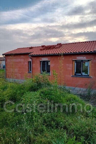 Maison à FINHAN