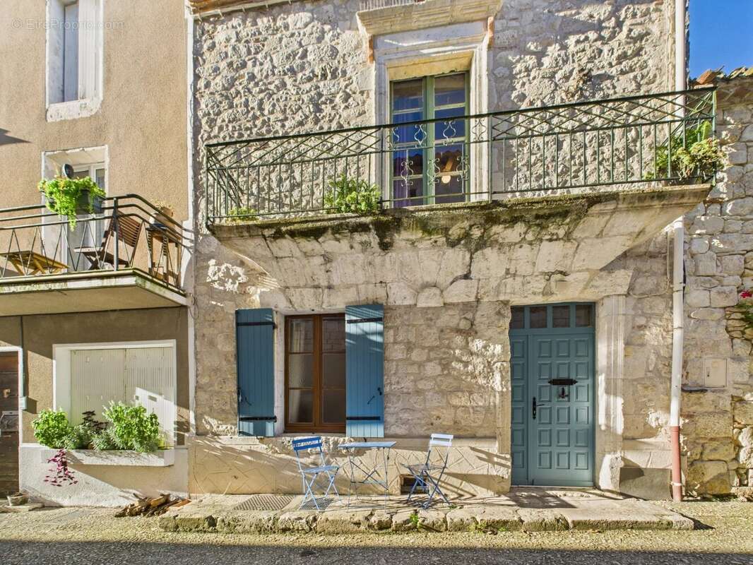 Maison à TOURNON-D&#039;AGENAIS