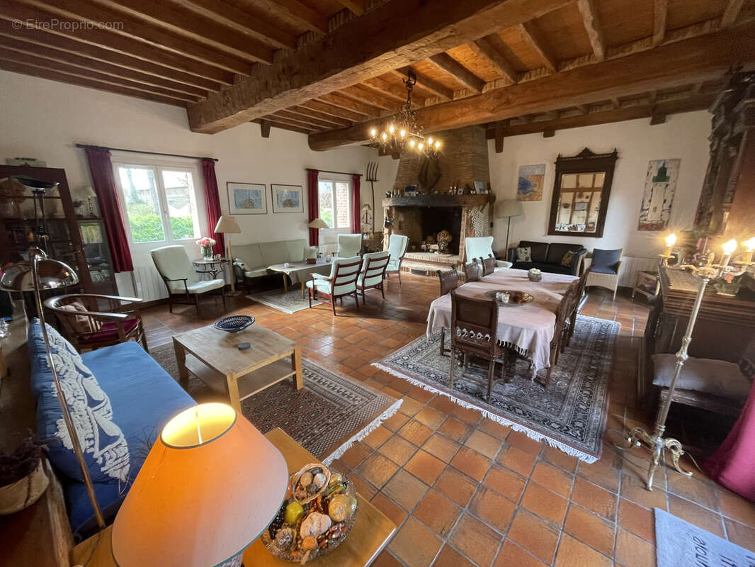 Maison à SAINT-PIERRE-EN-PORT