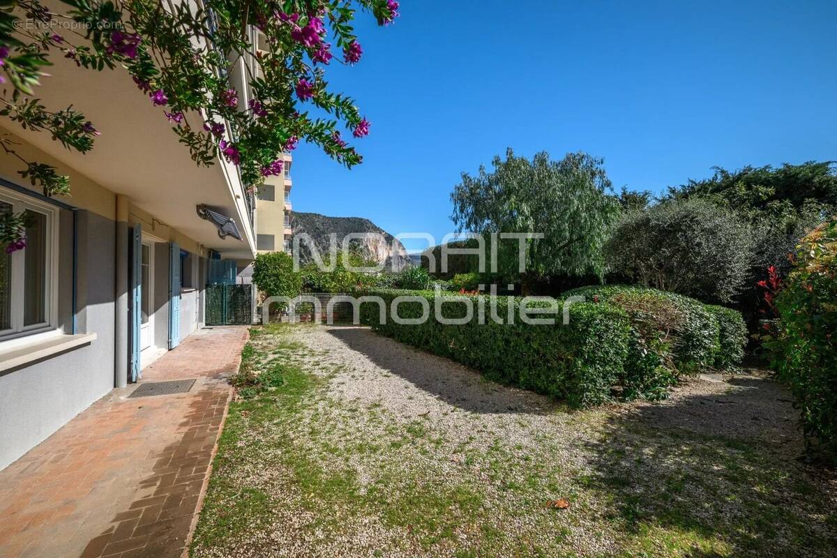 Appartement à BEAULIEU-SUR-MER