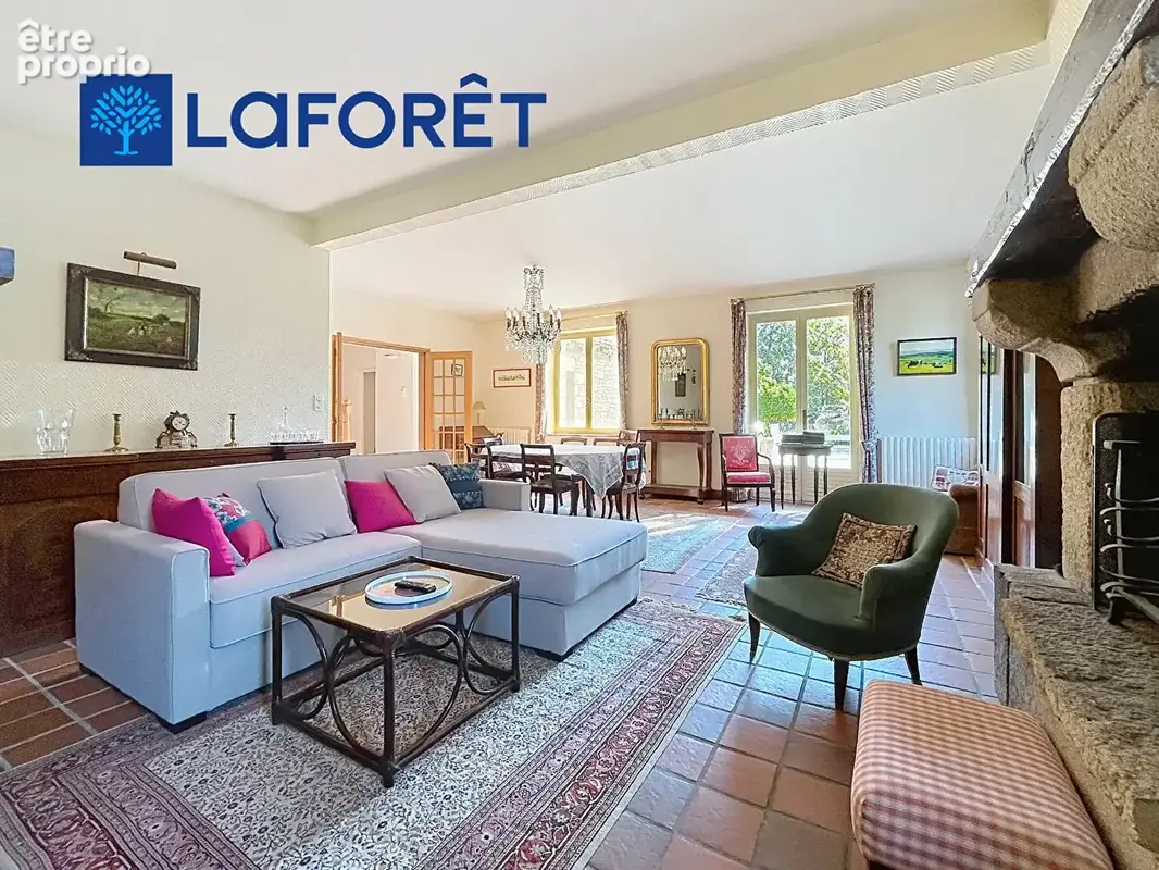 A VENDRE- Maison Pontivy 7 pièce(s) 206 m2 - photo 4