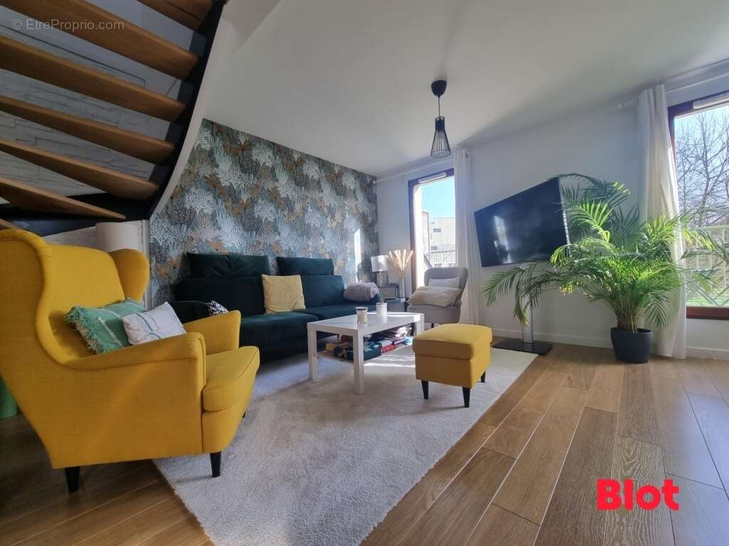 Appartement à PACE