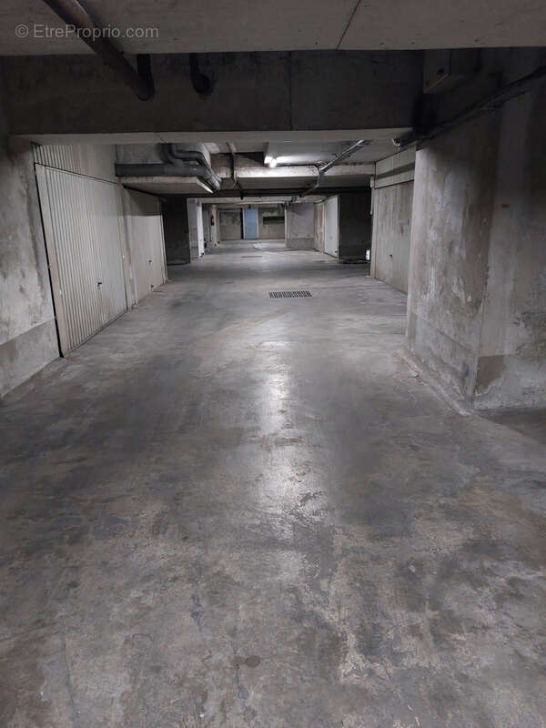 Parking à NICE