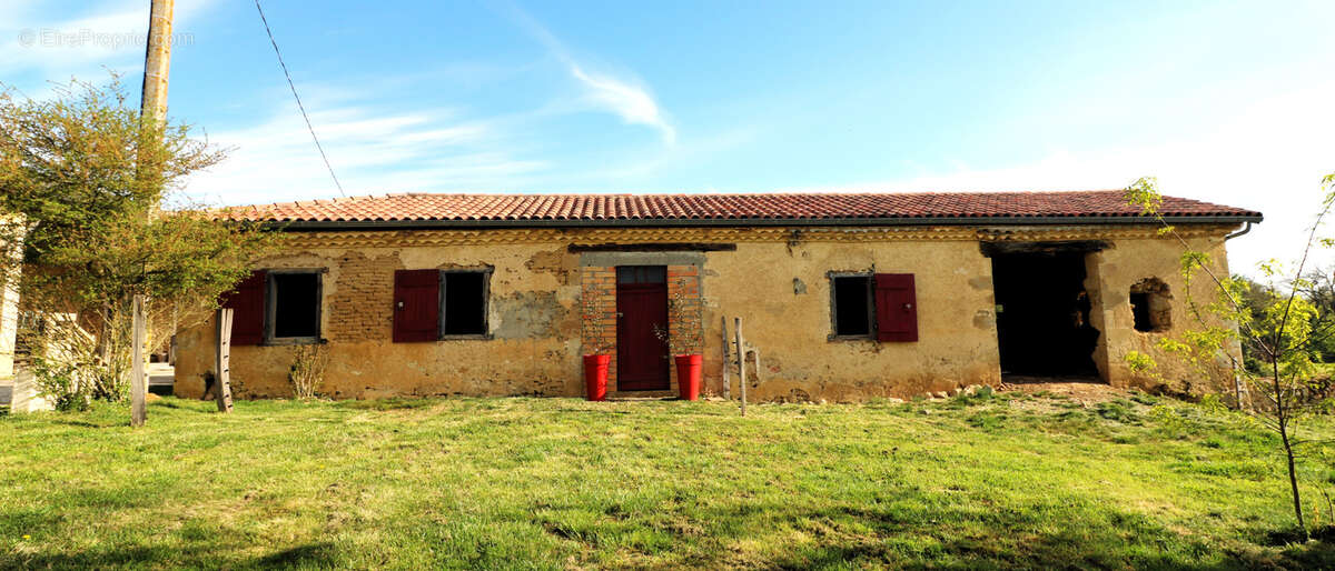 Maison à SARAMON