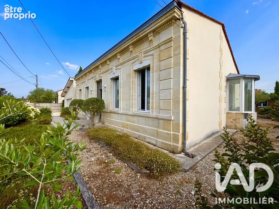 Photo 1 - Maison à SAINT-MEDARD-EN-JALLES
