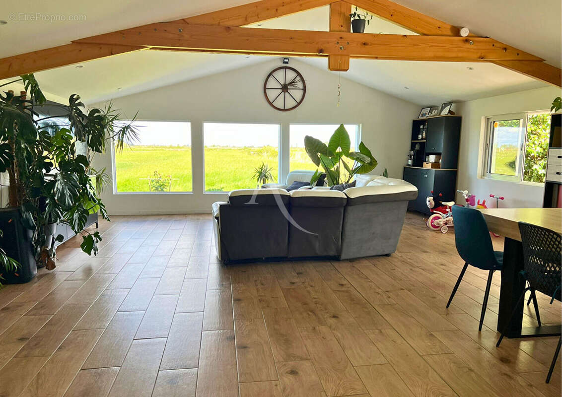 Maison à SAINT-GERVAIS