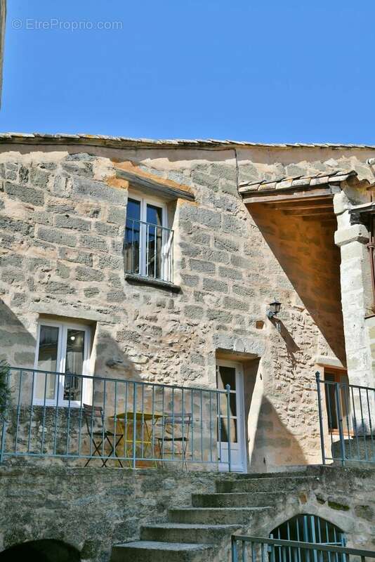 Maison à UZES