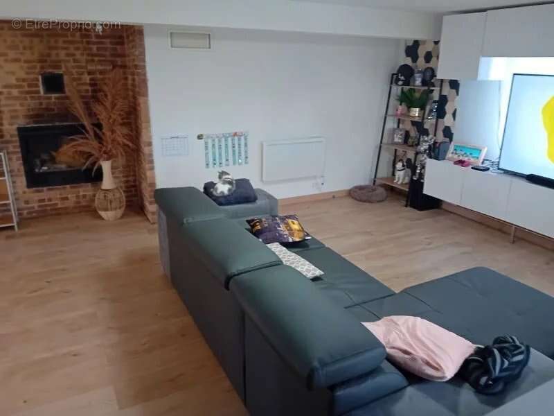 Maison rénovée de 170m², 5 chambres et jardin de 551m² - photo 6