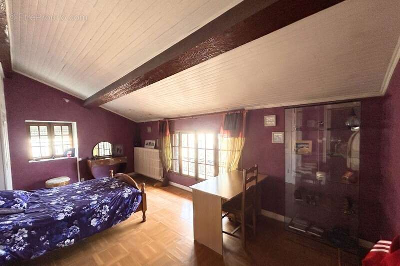 Maison à MIONS