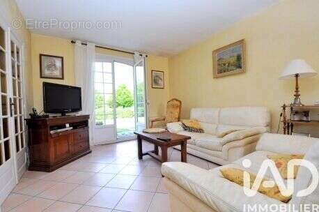 Photo 4 - Maison à OLLAINVILLE