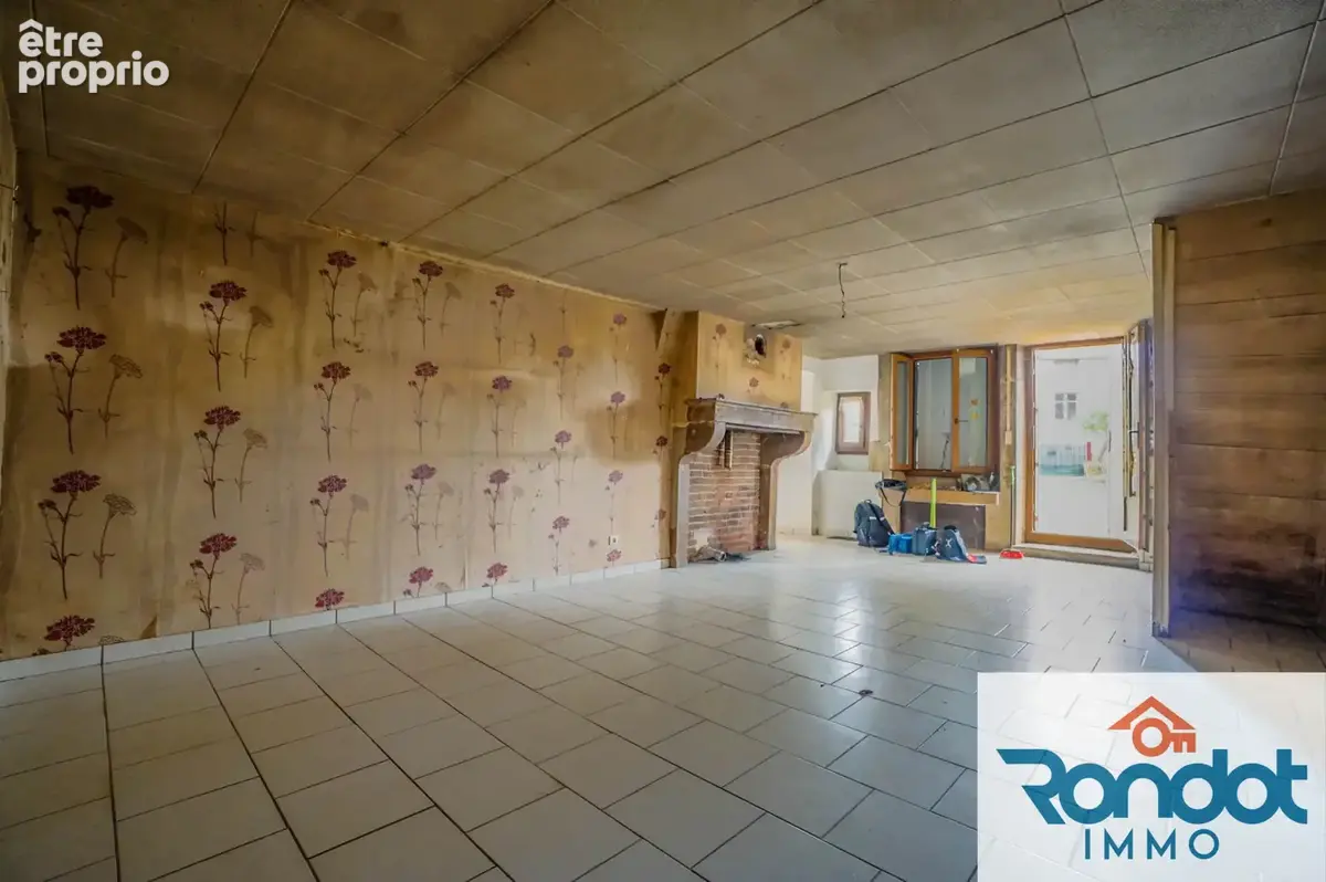 Maison 5 pièces / 2 chambres / 105 m2 / 1266 m2 terrain + grange - photo 2