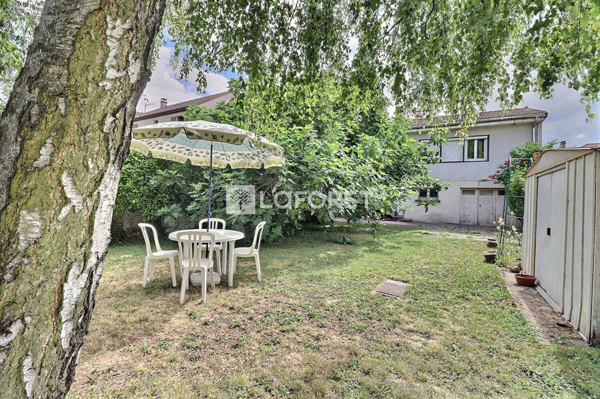 Maison à VITRY-SUR-SEINE