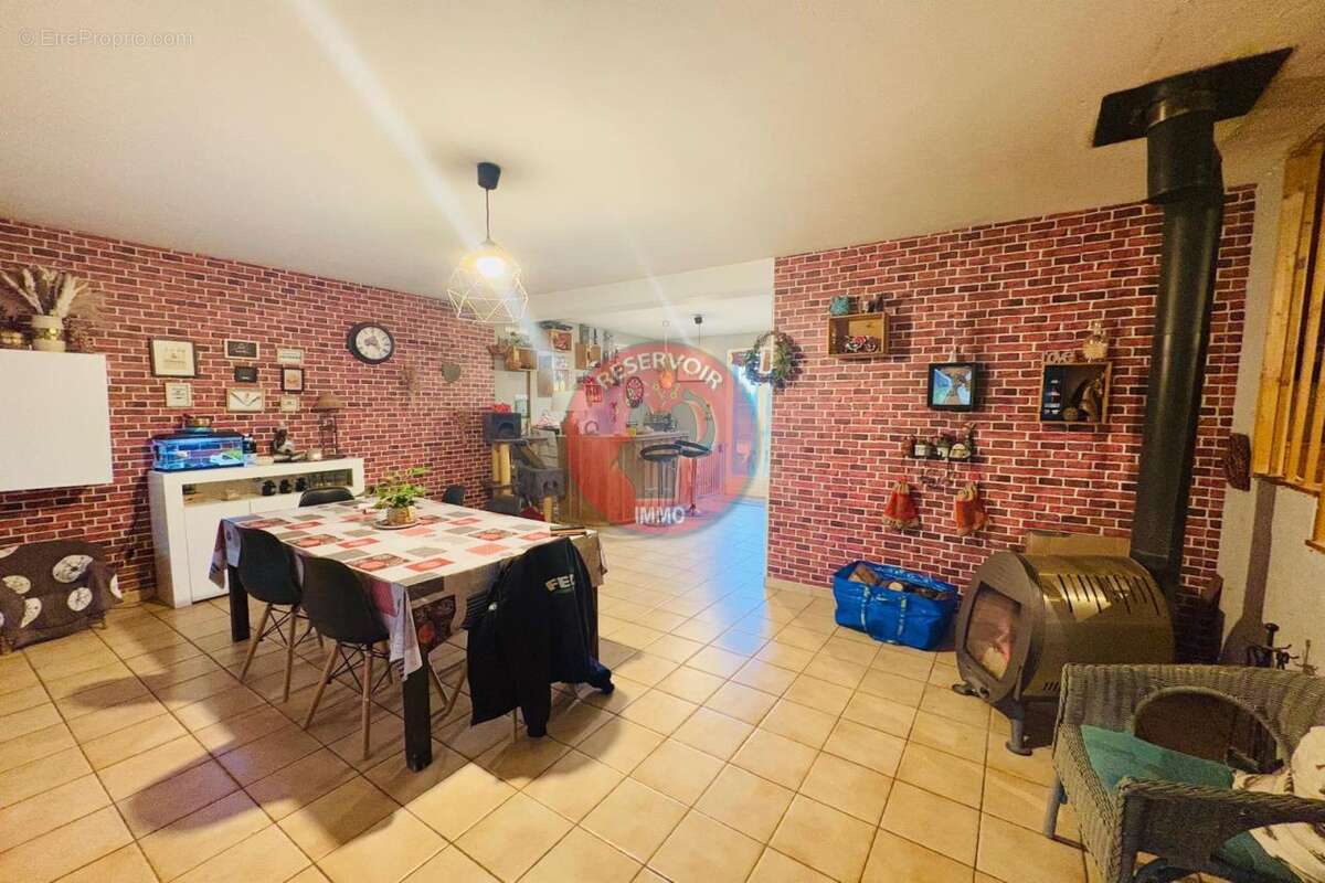 Maison à PRECY-SOUS-THIL