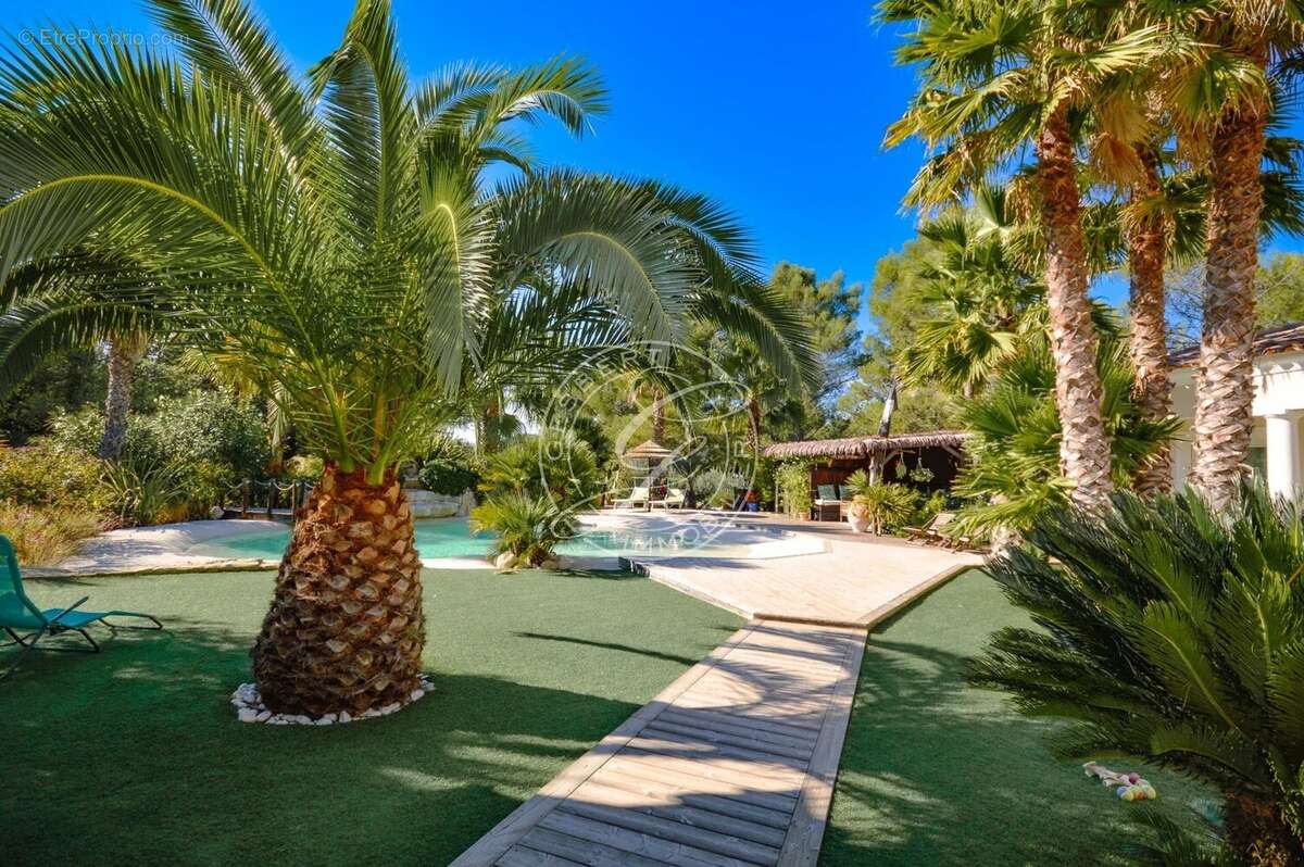 Maison à DRAGUIGNAN