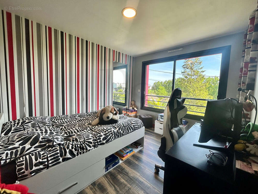 Maison à SAINT-GEORGES-DES-GROSEILLERS