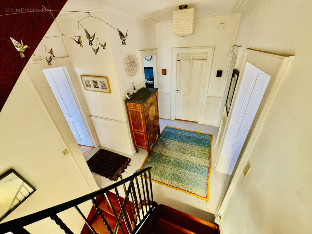 hall étage - Maison à SAINT-JULIEN-EN-GENEVOIS