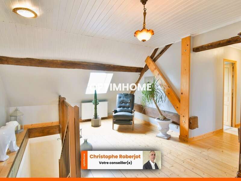 Maison à SAINT-MARCEL