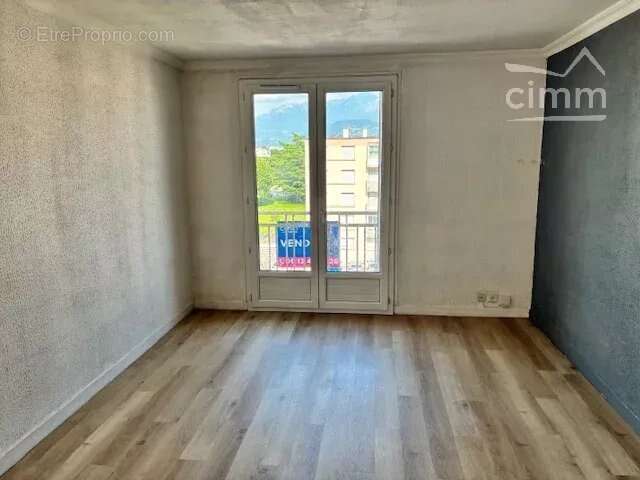Appartement à SEYSSINET-PARISET