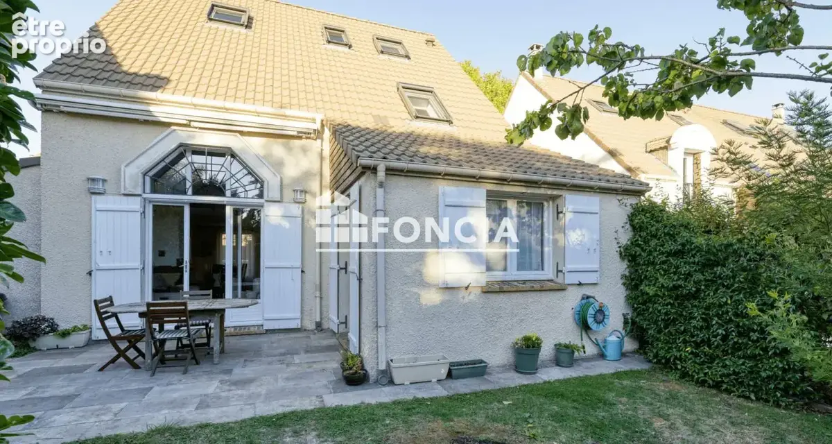 Maison familiale en parfait etat en bordure de la coulee verte - photo 2