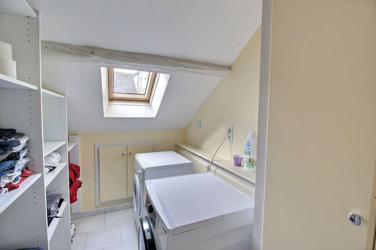 Maison à BUSSY-EN-OTHE