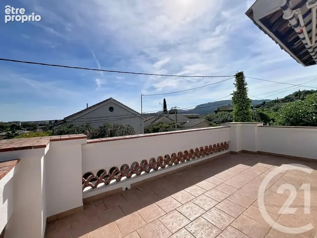 Maison 6 pièces 147 m² à vendre à Mandelieu-La-Napoule (06210) - photo 5