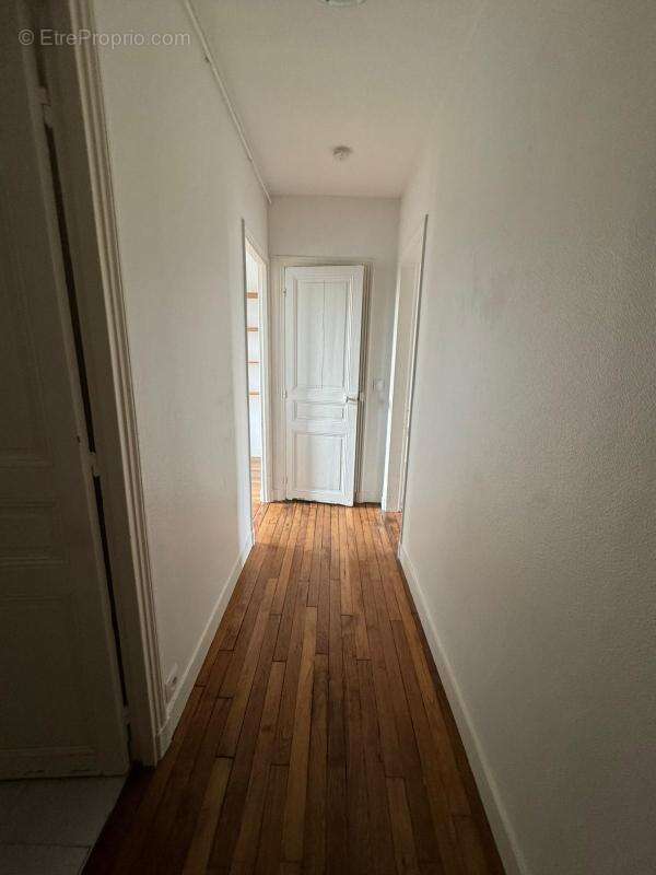 Appartement à PARIS-20E