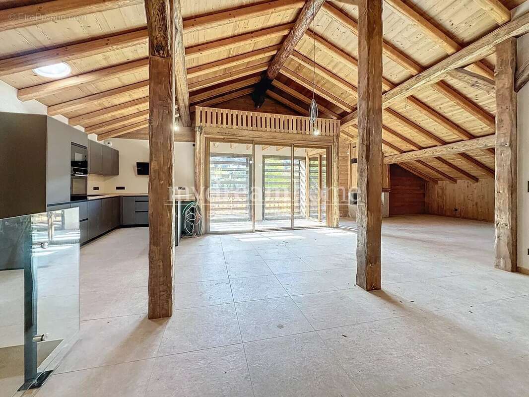Maison à PRAZ-SUR-ARLY