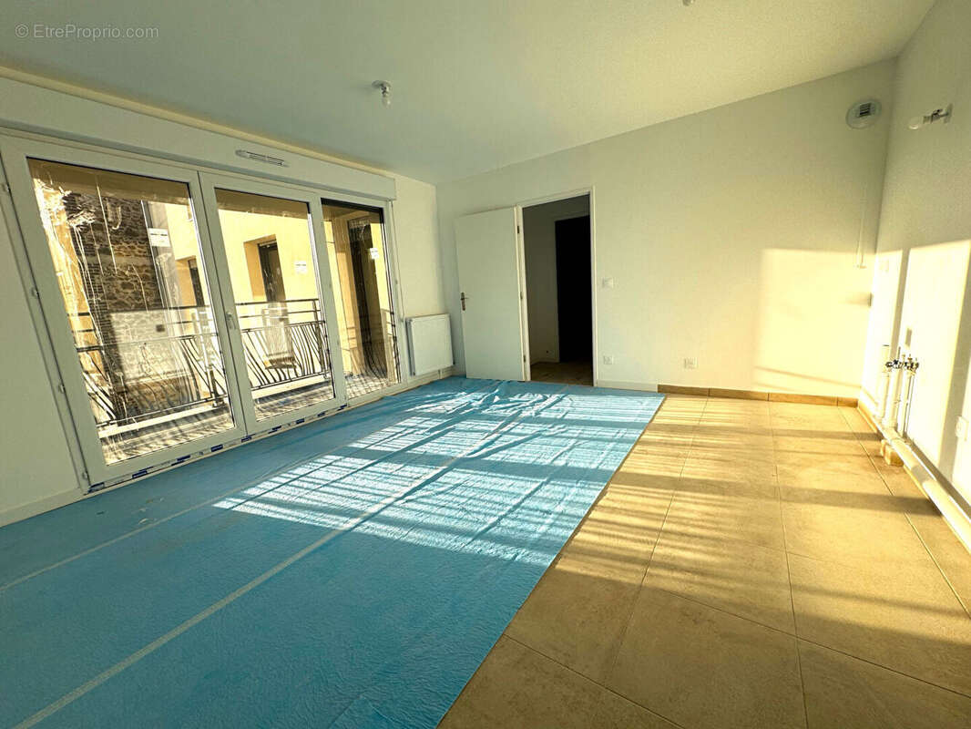 Appartement à VILLEMOMBLE