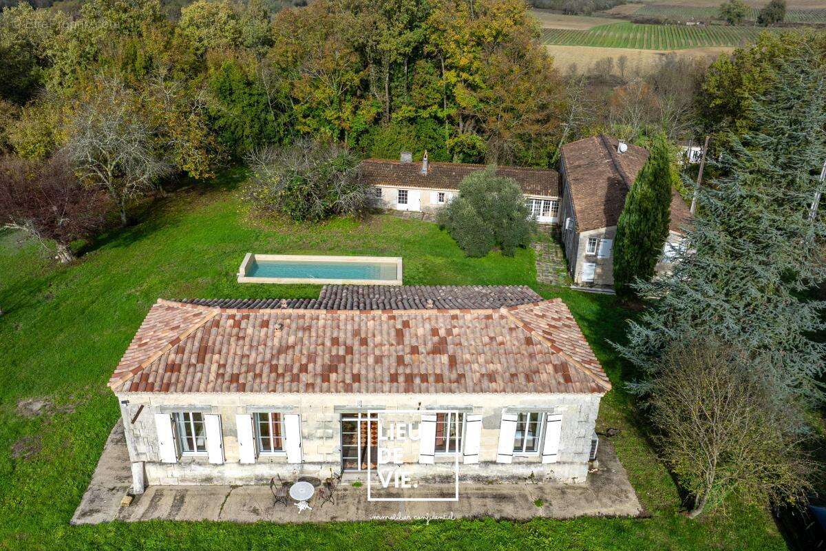 Maison à VILLEGOUGE