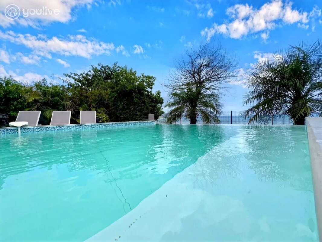 Maison à SAINT-PIERRE