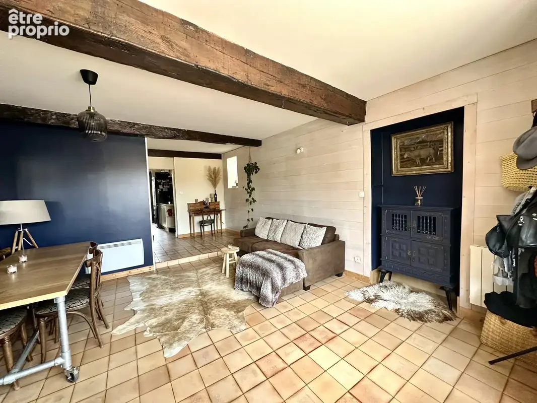 Maison de village bien présentée et bien entretenue, située dans une bastide prisée. - photo 6