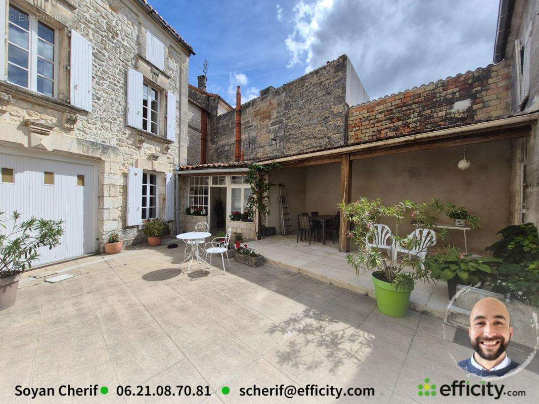 Maison 185 m² à L'isle-D'espagnac  - photo 24