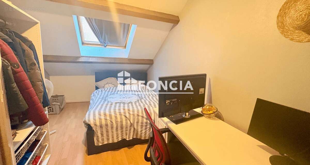 Appartement à SACLAS