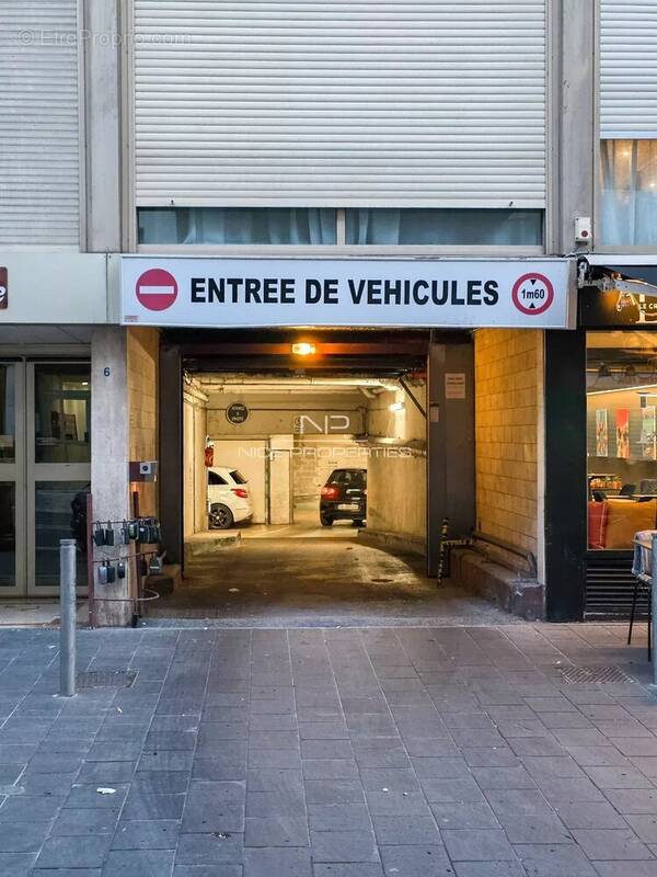 Parking à NICE
